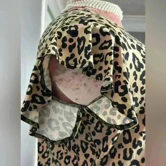 PrinStory Women's Animal Print Top (W1) - Picture 5 of 8